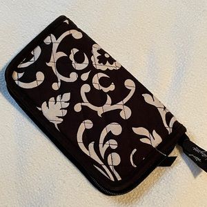 Thirty-one patterned wallet